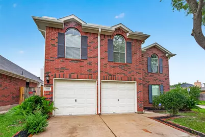8839 Aspen Meadow Drive, Houston, TX 77071 - Photo 2