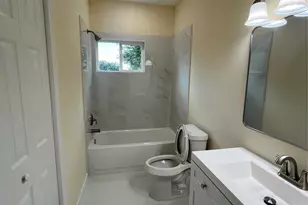 3516 Sparrow St, Houston, TX 77051 - Photo 8