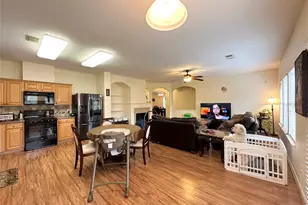 2211 Winding Hollow Dr, Katy, TX 77450 - Photo 12