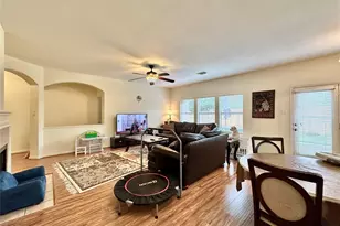 2211 Winding Hollow Dr, Katy, TX 77450 - Photo 10