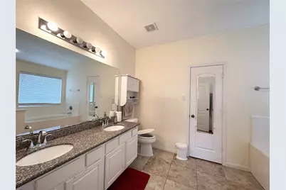 2211 Winding Hollow Drive, Katy, TX 77450 - Photo 18