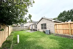 2211 Winding Hollow Dr, Katy, TX 77450 - Photo 30