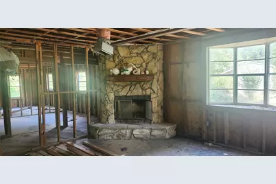 5810 County Road 924, Sweeny, TX 77480 - Photo 2