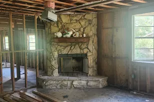 5810 County Rd 924, Sweeny, TX 77480 - Photo 2