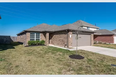25 Laguna Bend Drive, Manvel, TX 77578 - Photo 1