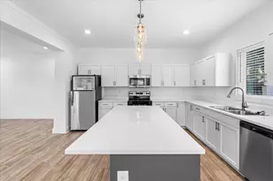 4358 Larkspur St, Houston, TX 77051 - Photo 6