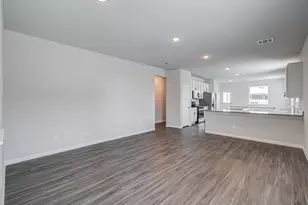 1249 Copal Trl, Conroe, TX 77301 - Photo 4
