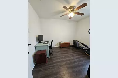 304 Cherry Court, La Porte, TX 77571 - Photo 12