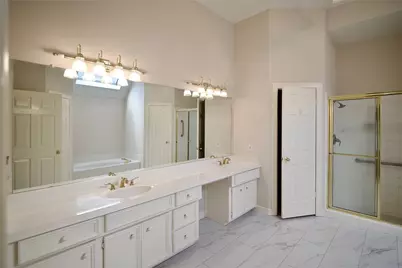 1839 Lake Winds Dr, Missouri City, TX 77459 - Photo 22