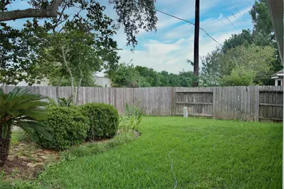 1839 Lake Winds Dr, Missouri City, TX 77459 - Photo 6