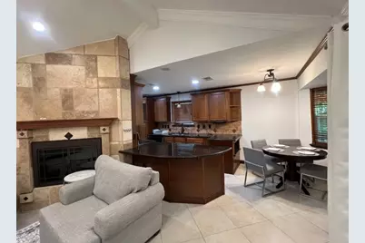 5 Deerfoot Court, The Woodlands, TX 77380 - Photo 12
