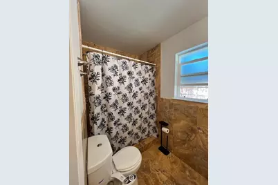5 Deerfoot Court, The Woodlands, TX 77380 - Photo 24