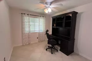 5 Deerfoot Ct, The Woodlands, TX 77380 - Photo 14