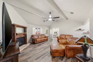 19819 Hampton Wood Dr, Tomball, TX 77377 - Photo 8