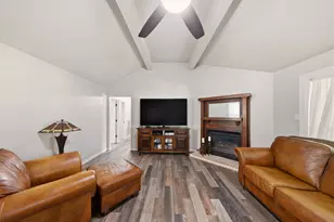 19819 Hampton Wood Dr, Tomball, TX 77377 - Photo 6