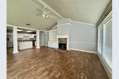 78 Wind Whisper Court, The Woodlands, TX 77380 - Photo 8