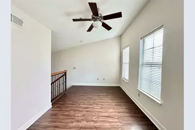 1602 Elgin Street #13, Houston, TX 77004 - Photo 14