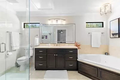 10 Holly Tree Lane, Spring, TX 77373 - Photo 20