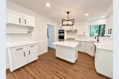 10715 E Timberwagon Circle, The Woodlands, TX 77380 - Photo 16