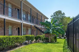 5900 N Braeswood Blvd, Houston, TX 77074 - Photo 22