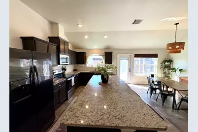 7509 Loyd Neal Drive, Corpus Christi, TX 78414 - Photo 6