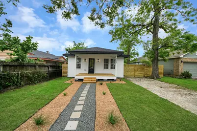 529 Hahlo Street, Houston, TX 77020 - Photo 2