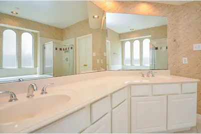 206 Wild Oak Run, Houston, TX 77094 - Photo 18