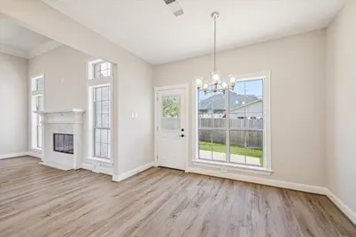 5437 Edgewater Court, Willis, TX 77318 - Photo 18