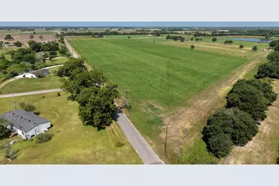 605 County Road 609, Dayton, TX 77535 - Photo 8
