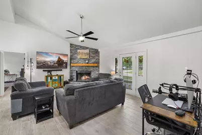 203 Saffle Road, Robinson, TX 76706 - Photo 10