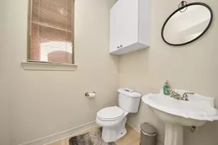 825 Rosine St, Houston, TX 77019 - Photo 16