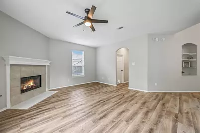 1020 Jefferson Street, Alvin, TX 77511 - Photo 6
