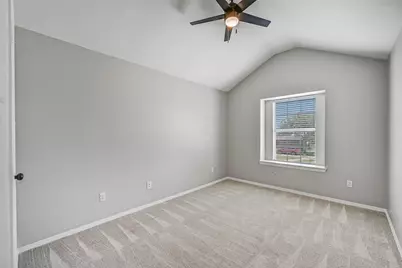 1020 Jefferson Street, Alvin, TX 77511 - Photo 18