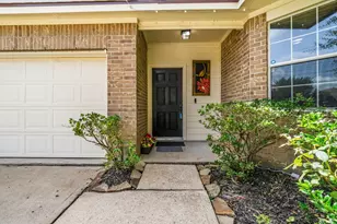 8203 Loetsch Ridge Way, Spring, TX 77379 - Photo 4