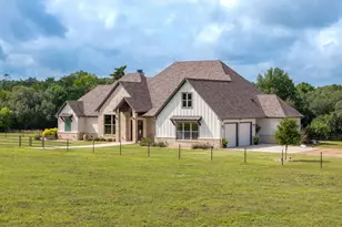 7650 Rolling Creek Rd, Burton, TX 77835 - Photo 1