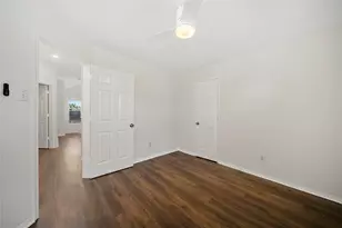 3122 Glencullen Ln, Pearland, TX 77584 - Photo 8