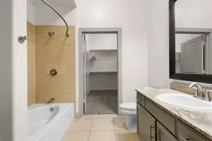 1616 W Dallas St, Houston, TX 77019 - Photo 8
