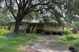 7550 Village Ln, Beaumont, TX 77713 - Photo 8
