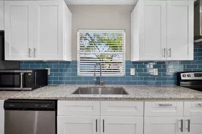 5217 Pomander Road, Houston, TX 77021 - Photo 6