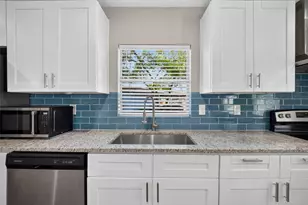 5217 Pomander Rd, Houston, TX 77021 - Photo 6