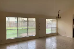 7223 Sharpsburg Dr, Richmond, TX 77469 - Photo 2