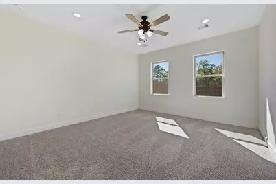708 Duncan Avenue, Cleveland, TX 77327 - Photo 14