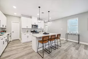 980 Randolph St, Houston, TX 77088 - Photo 6