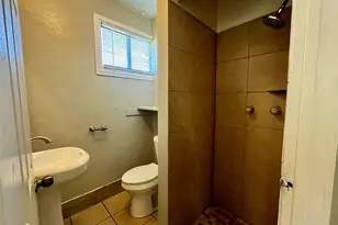 2705 Lorraine St, Houston, TX 77026 - Photo 12