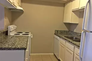 9217 Vogue Ln, Houston, TX 77080 - Photo 6