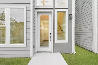 6719 Saint Augustine Street, Houston, TX 77021 - Photo 8