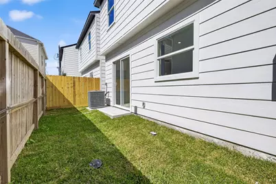 971 Highland Light Lane, Houston, TX 77091 - Photo 38