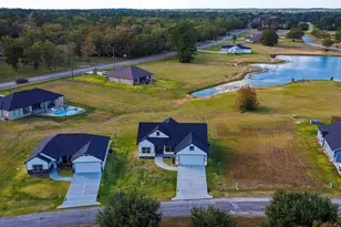 42 Meadow Lake Dr, Trinity, TX 75862 - Photo 40