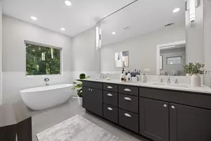 5206 Amber Sunrise Dr, Houston, TX 77018 - Photo 18