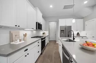5206 Amber Sunrise Dr, Houston, TX 77018 - Photo 12